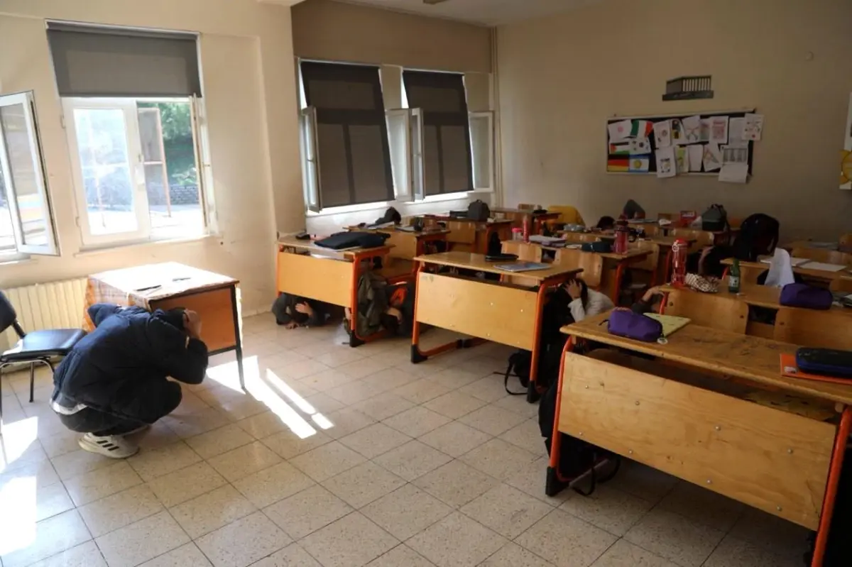 Çayırova Belediyesi'nden Öğrencilere Afet Farkındalık Eğitimi