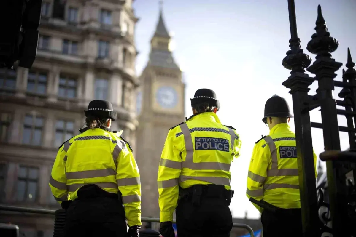 Londra'da Dronlarla Acil Müdahale Denemeleri Başladı