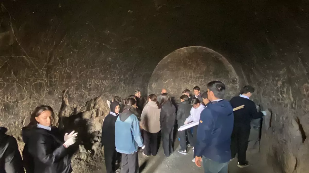 Ecdada Vefa Projesi ile Tabyalar Temizleniyor