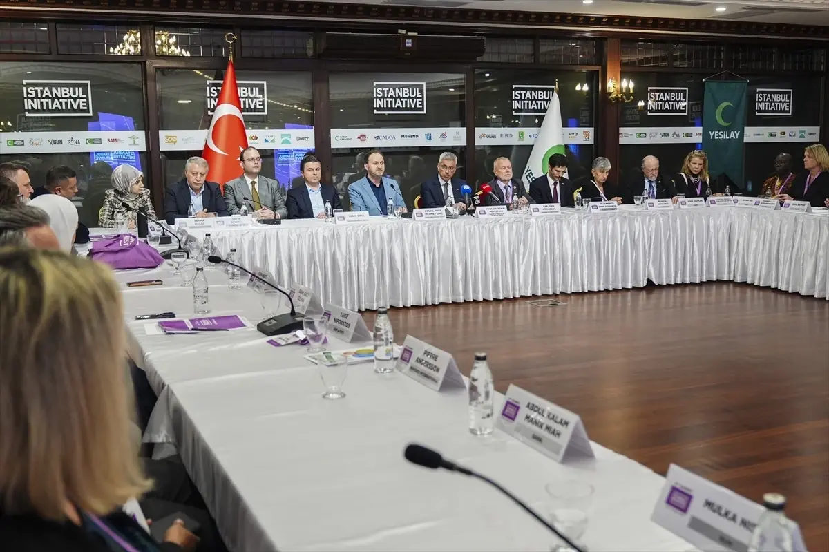 Sağlık Bakanı Memişoğlu, 6. İstanbul İnisiyatifi Zirvesi'nde konuştu Açıklaması