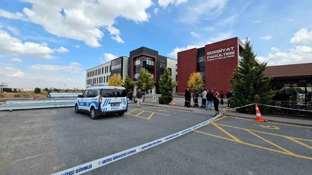 Erciyes Üniversitesi'nde Cinayet: Kadına Yönelik Şiddet Kınandı