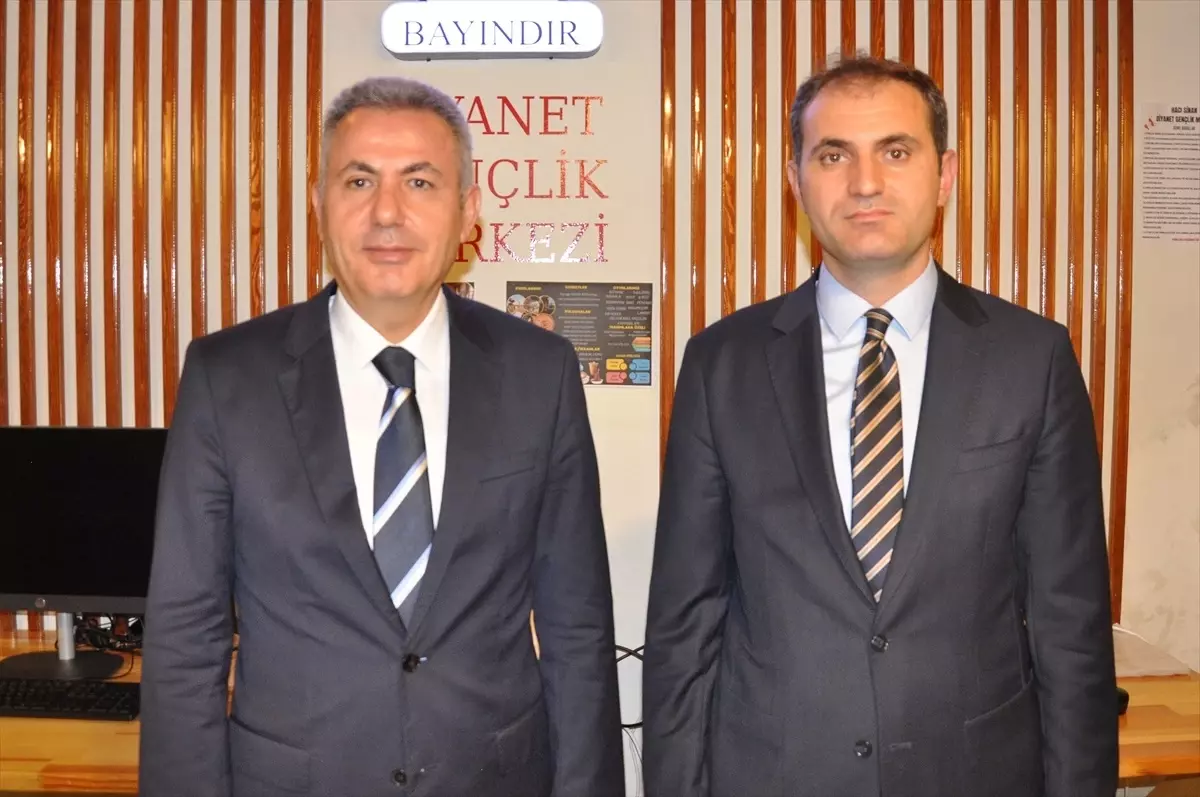 Vali Elban Bayındır'da Ziyaretlerde Bulundu