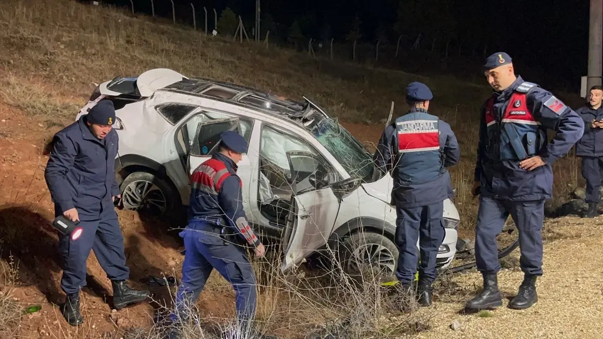 Tepebaşı'nda Trafik Kazası: 13 Yaşındaki Öykü Şahin Hayatını Kaybetti