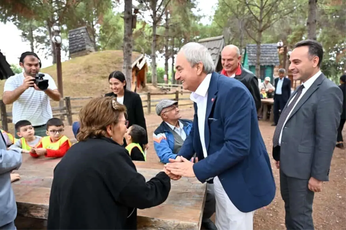 Kepez Belediyesi'nden Kuşaklararası Buluşma Etkinliği