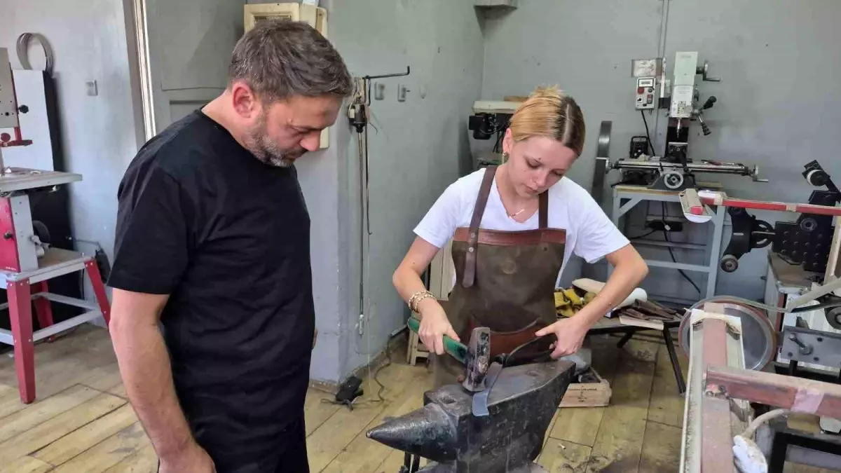 Düzceli Bıçak Ustası Altınışık, Geleneği Yaşatıyor