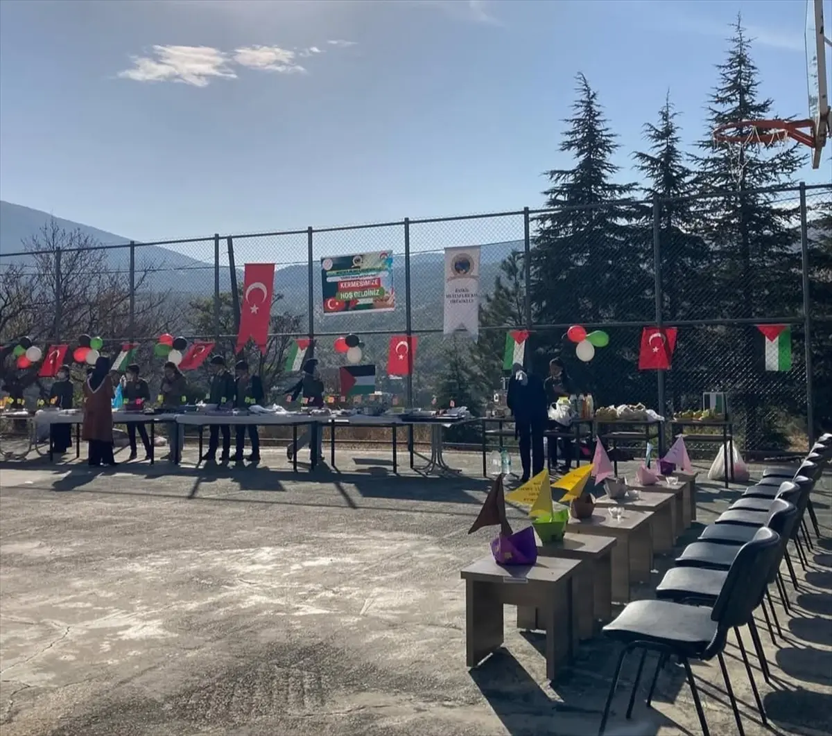 Baskil'de Gazze İçin Kermes Düzenlendi