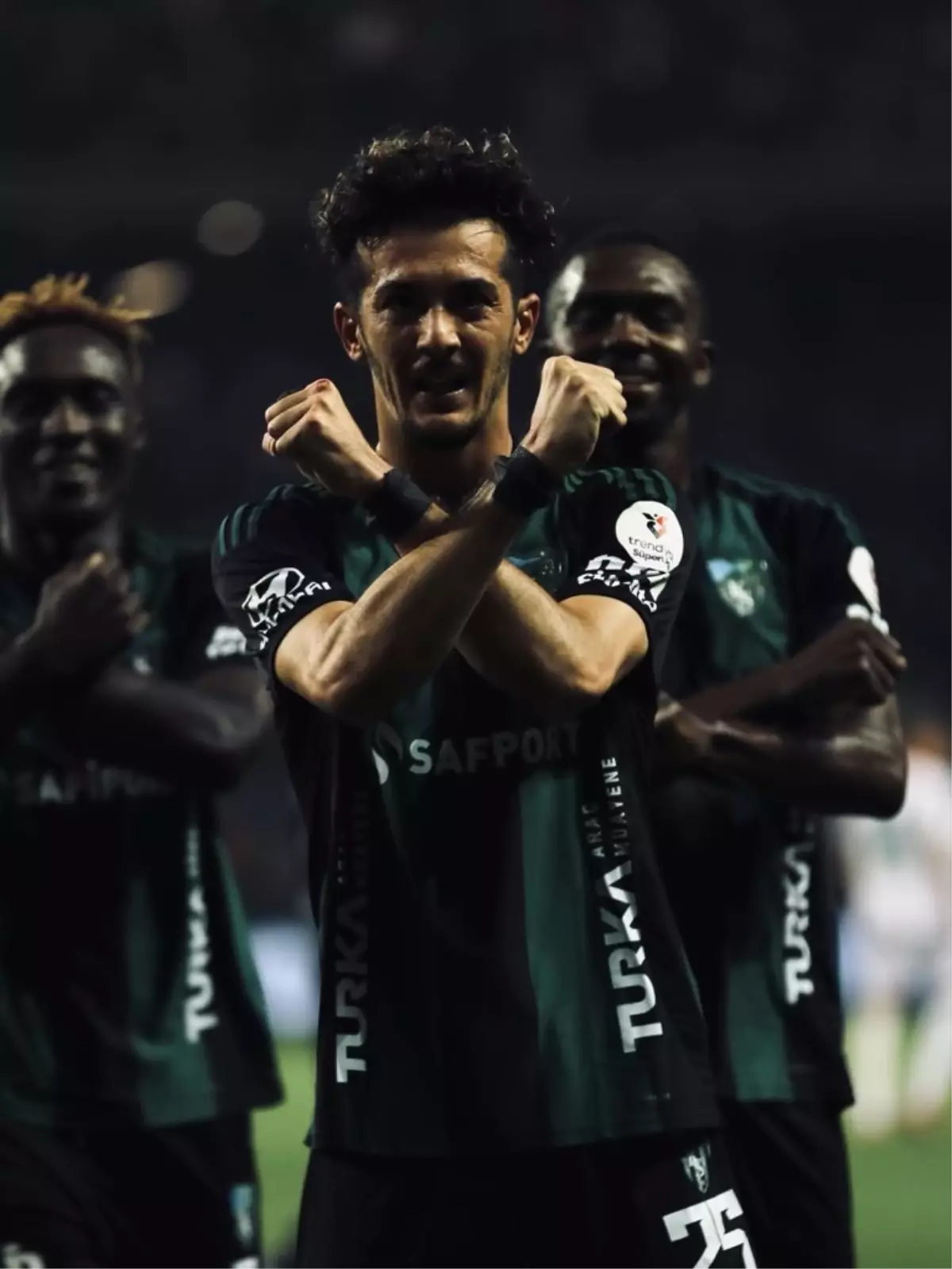 Kocaelispor, Alanyaspor'u 2-0 Mağlup Etti
