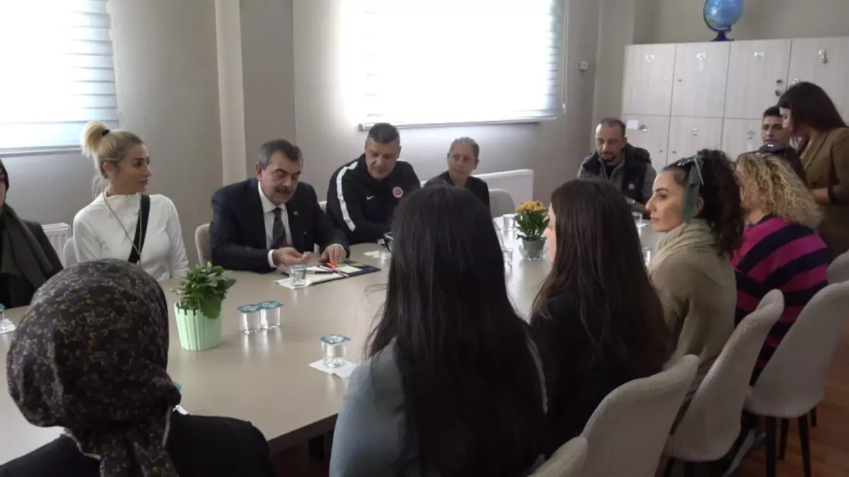 Bakan Tekin: Eğitimde Birliktelik Güçlü