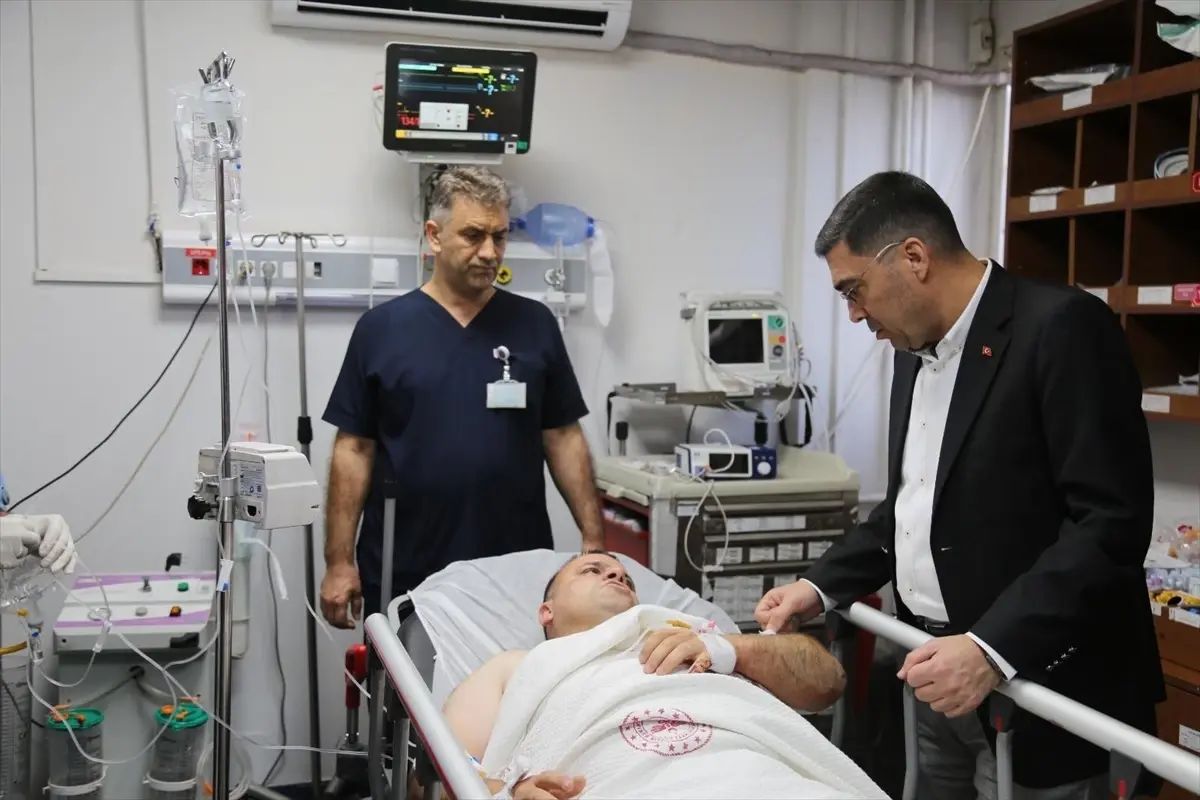 Polis Merkezi Önünde Bıçaklı Saldırı