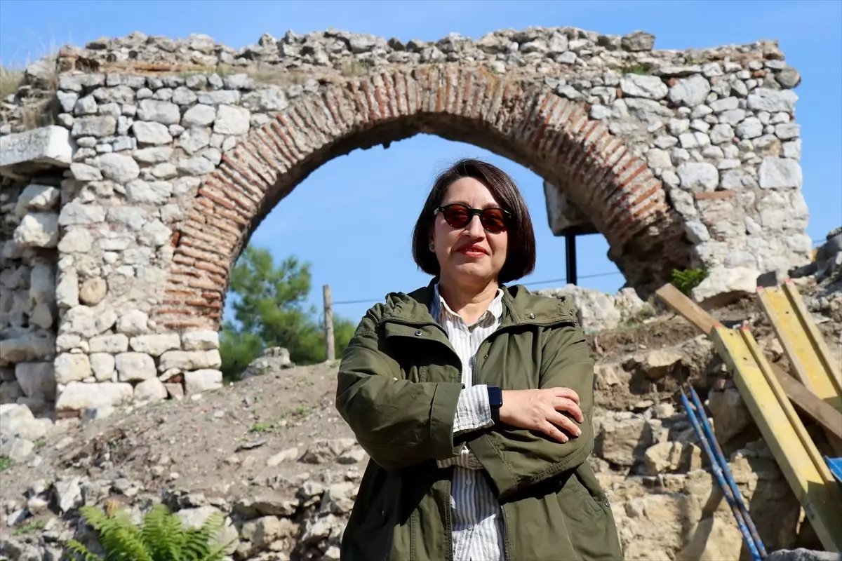 Gölyazı'da Antik İpek Atölyesi Bulundu