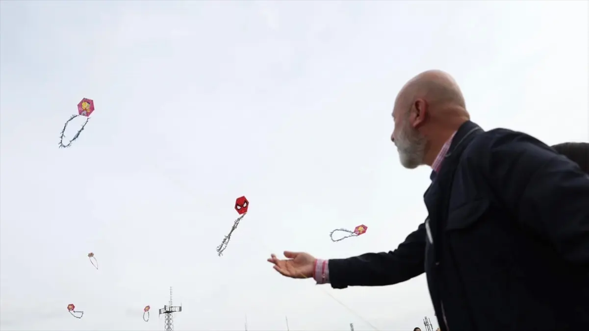 Kocasinan'da Uçurtma Şenliği Coşkusu