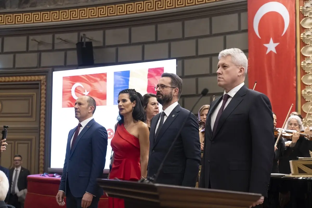 Bükreş'te Türkiye'nin 102. Yıl Dönümü Kutlandı