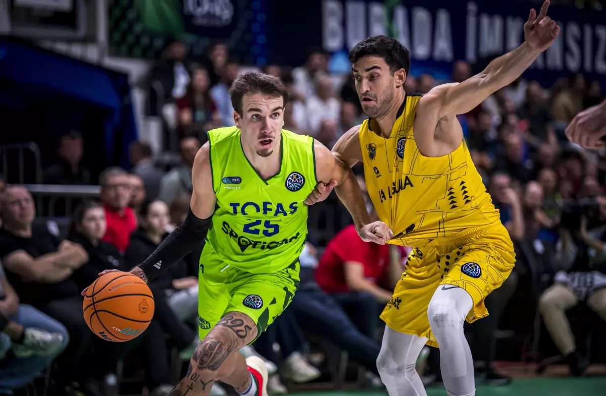 TOFAŞ, La Laguna Tenerife'ye Mağlup Oldu