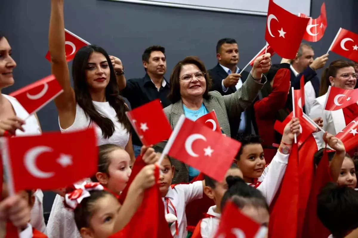 Cumhuriyet'in 102. Yıl Dönümü Coşkuyla Kutlandı