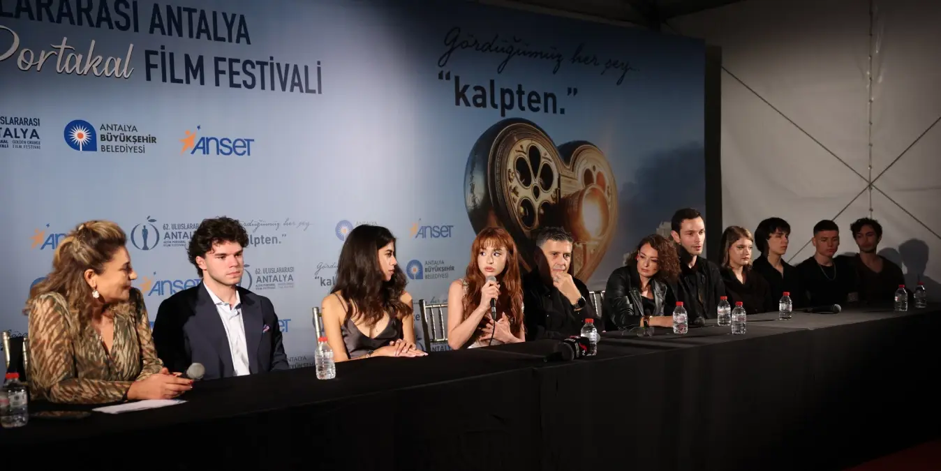 Antalya Film Festivali'nde 'Bağlantı Hatası' Ödüllü Gösterim