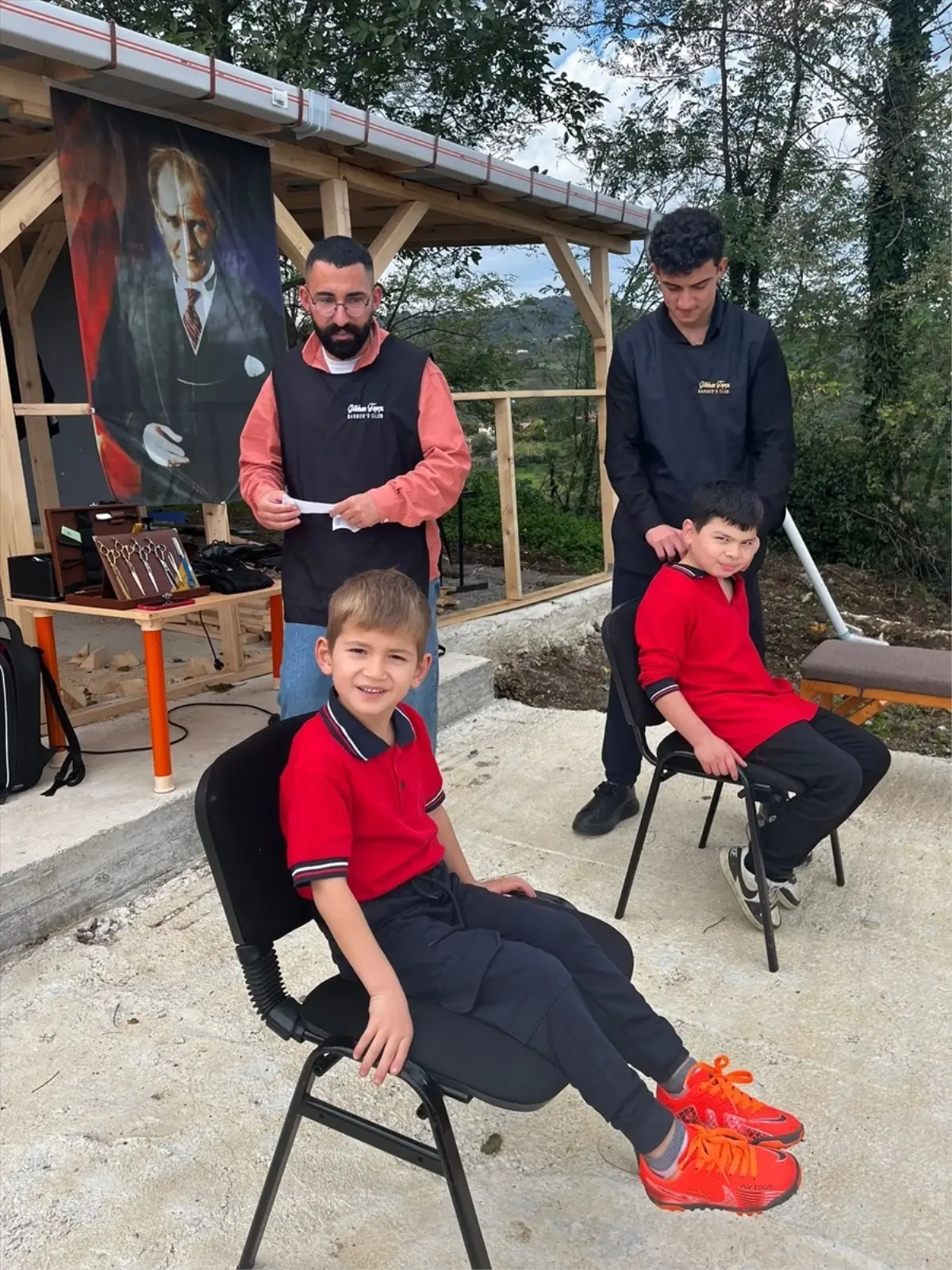 Öğrencilere Ücretsiz Bayram Tıraşı