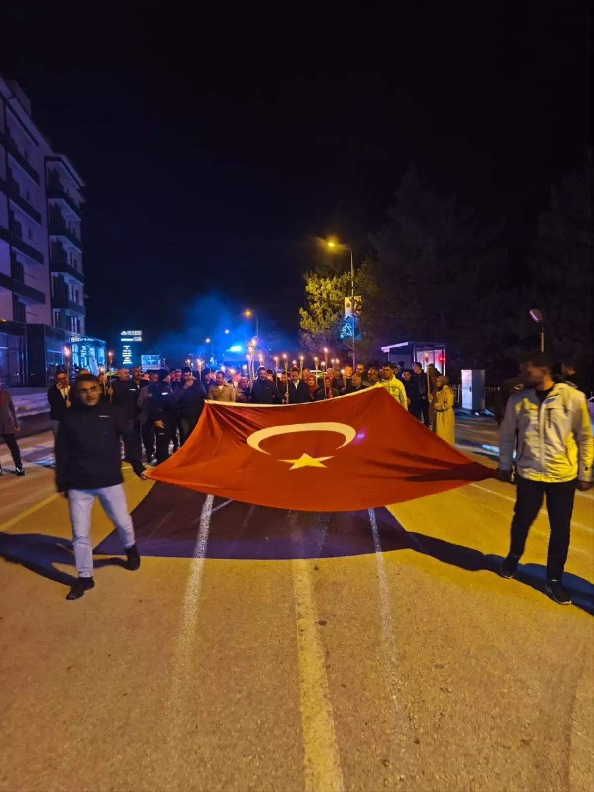 Cumhuriyet İçin Fener Alayı