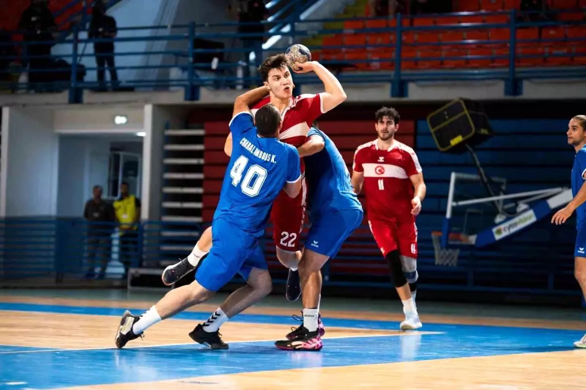 Hentbol Milliler İlk Maçta Galip