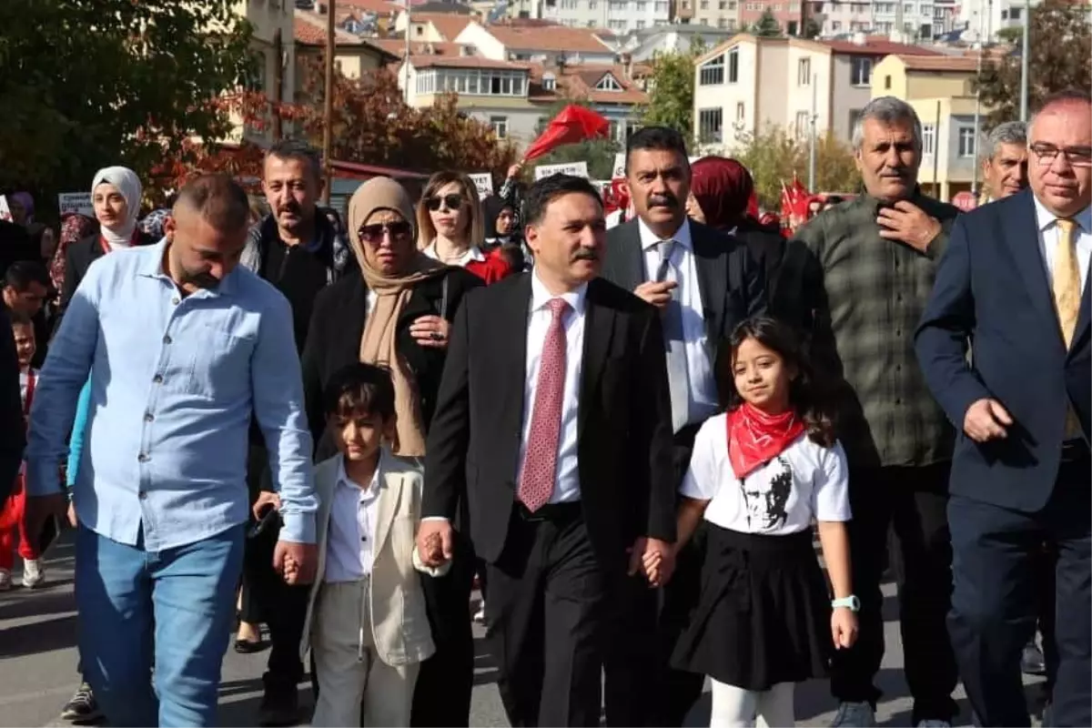 Vali Çiçek'ten Miniklere Ziyaret