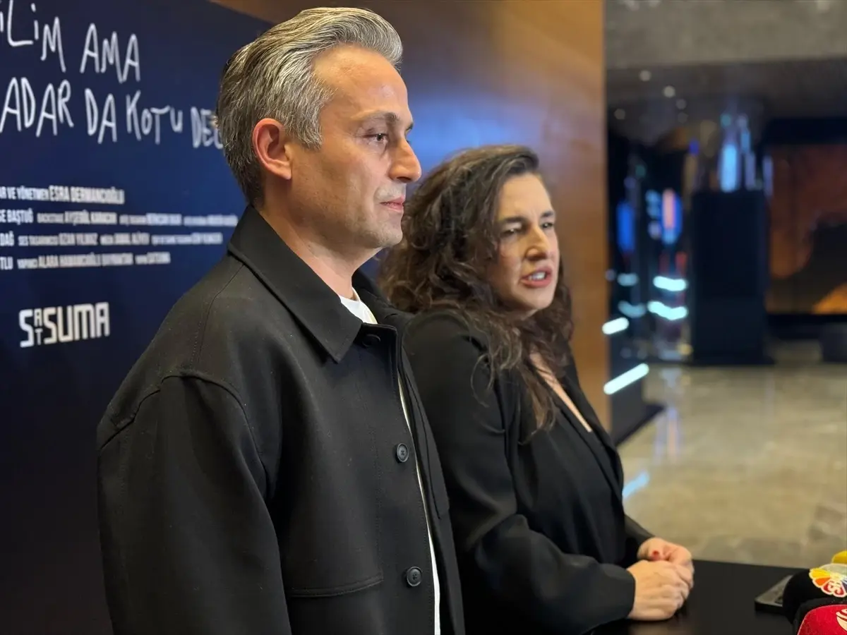 Esra Dermancıoğlu'nun Yeni Oyunu Prömiyerini Yaptı