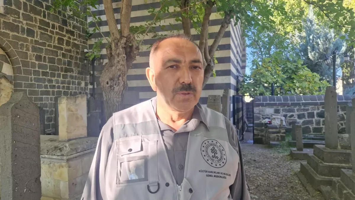 Diyarbakır'da Mezar Taşları Projesi Başladı