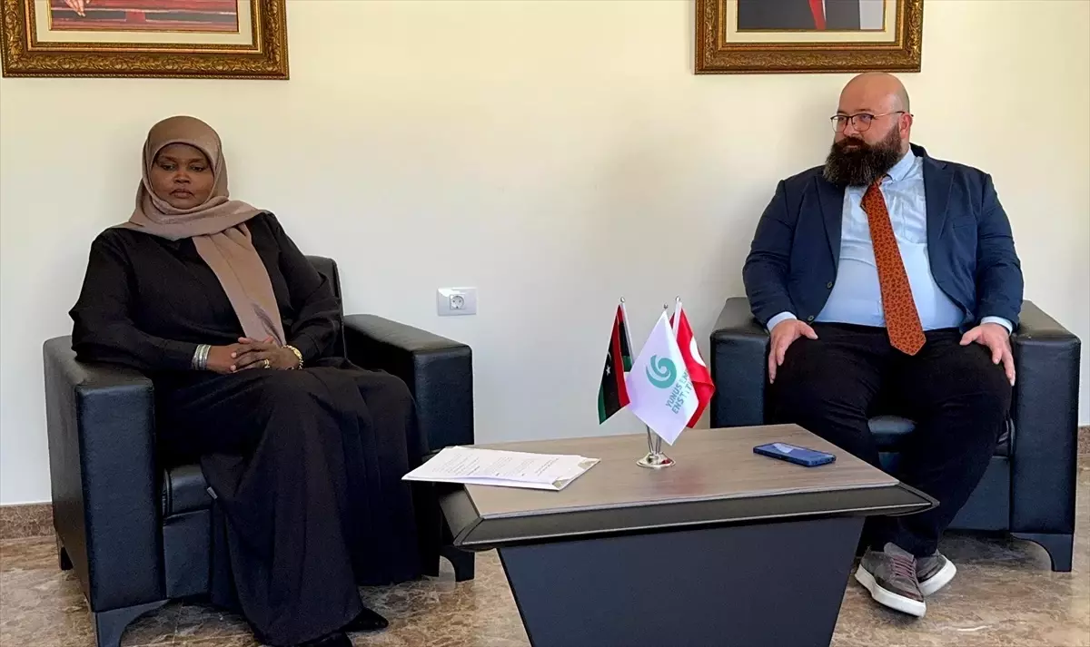 Libya Kültür Bakanı YEE'yi Ziyaret Etti