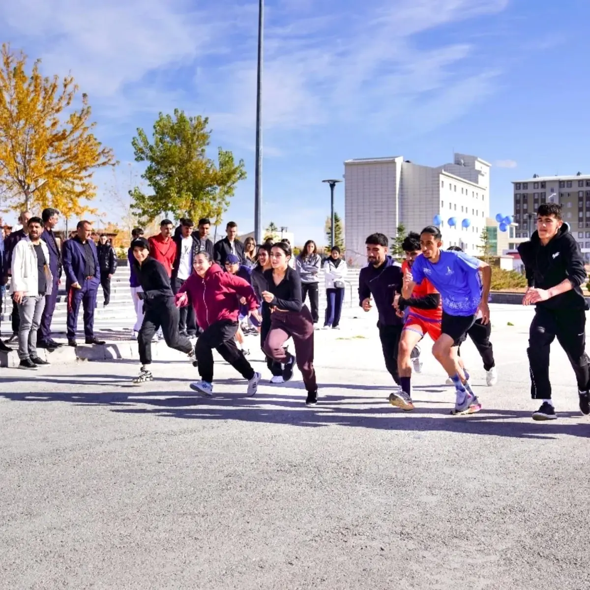 Cumhuriyet Koşusu'nda Kerem Birinci İkincilik Elde Etti