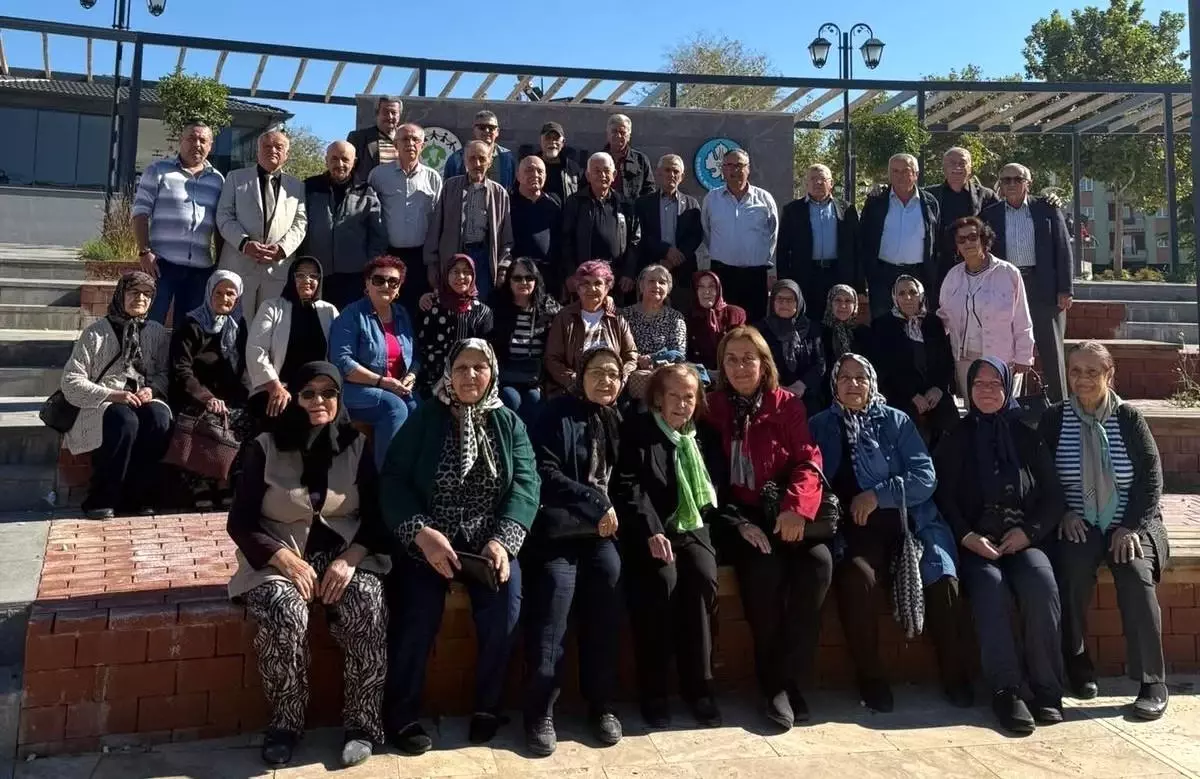 58 Yıl Sonra Duygu Dolu Buluşma