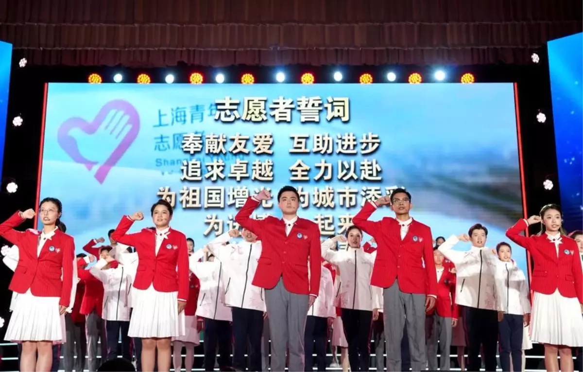 Çin İthalat Fuarı'nda Gönüllü Hizmetler