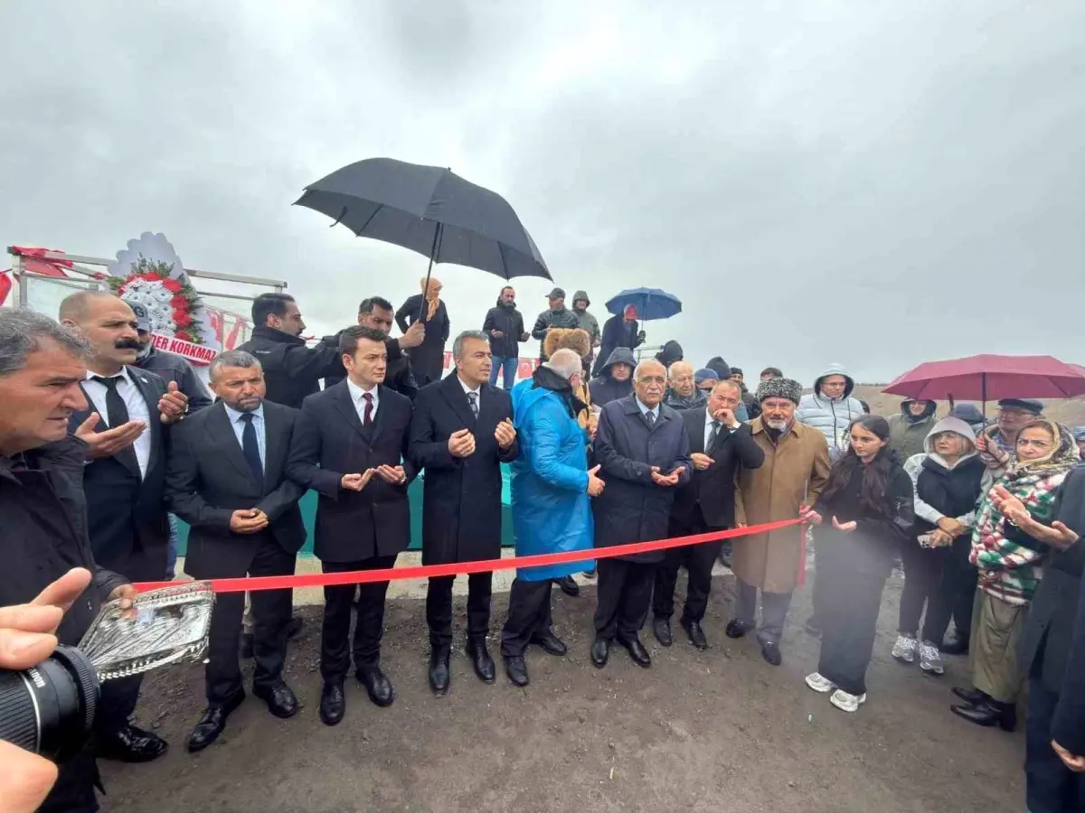 Ardahan'da Şeytan Kalesi'ne Seyir Terası Açıldı