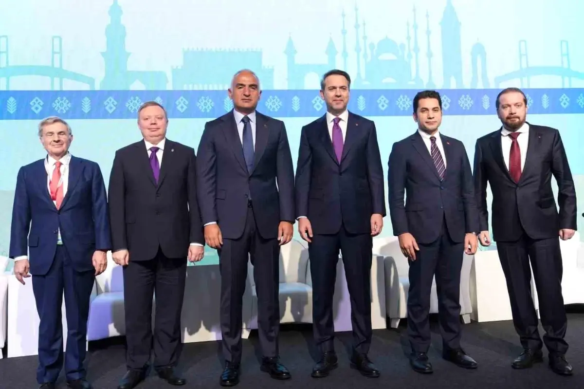 Türkiye, 2024'te 62,3 Milyon Ziyaretçi Ağırlayacak