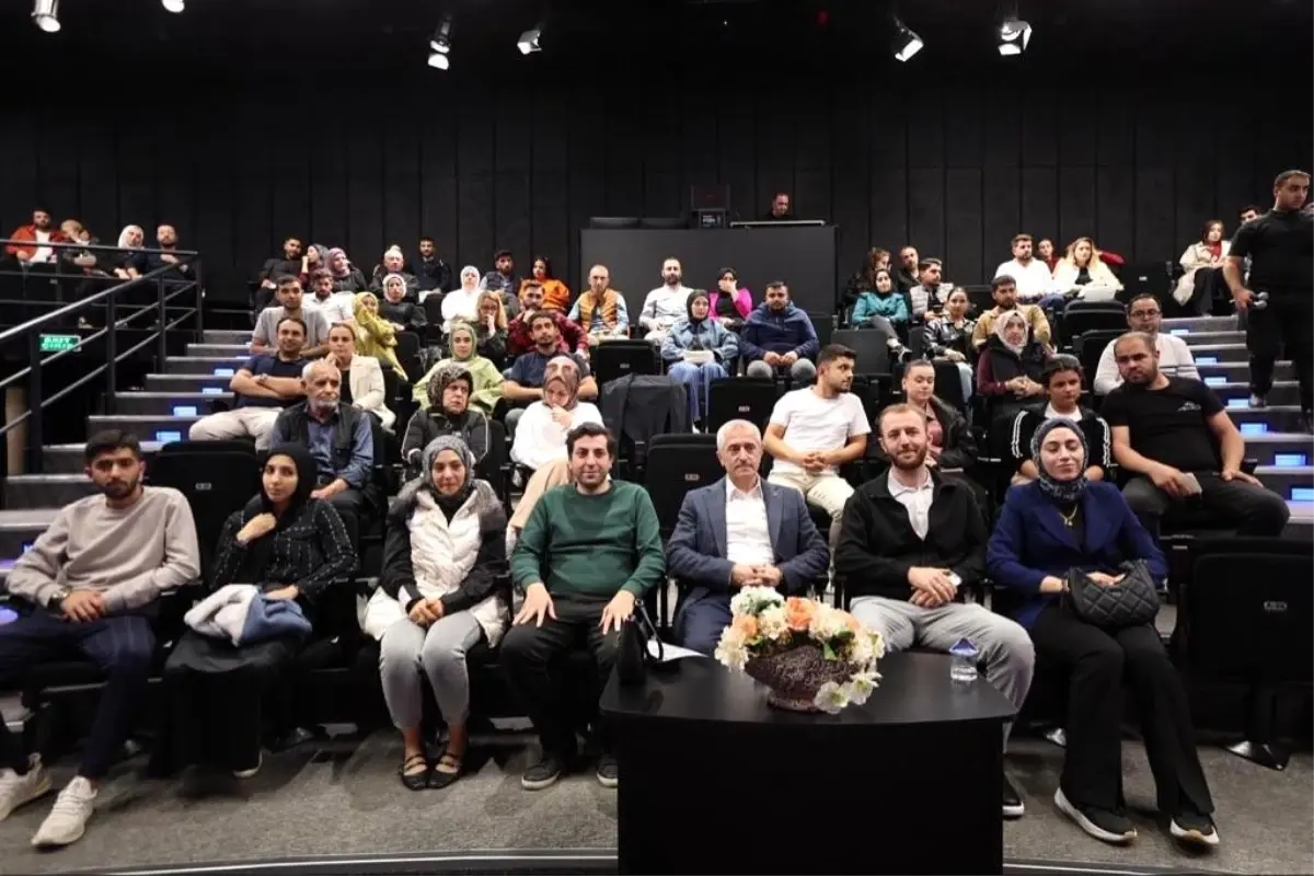 Şahinbey Belediyesi'nden Evlilik Okulu Projesi İle Çiftlere Destek