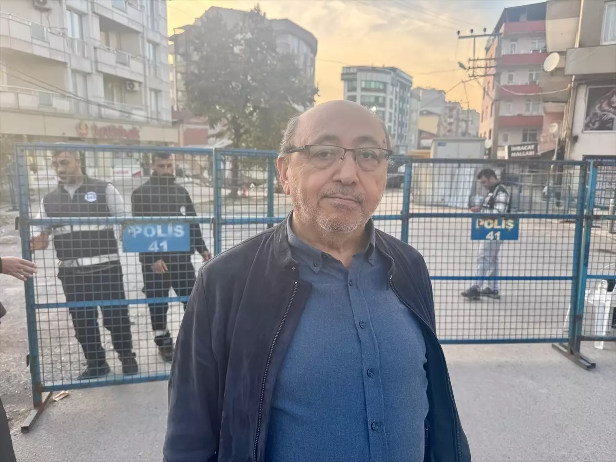 Kocaeli'de Binanın Çökmek Sebepleri İnceleniyor