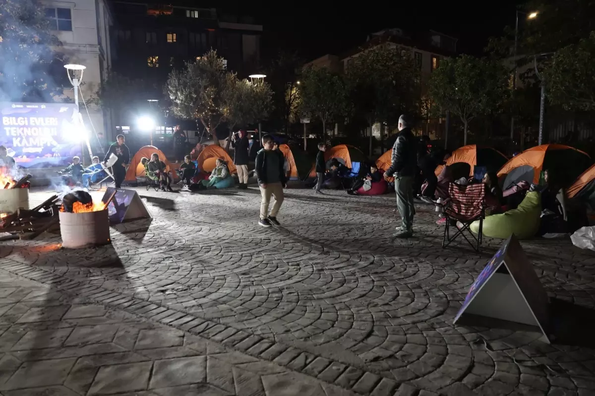 Bağcılar'da Teknoloji Kampı Düzenlendi