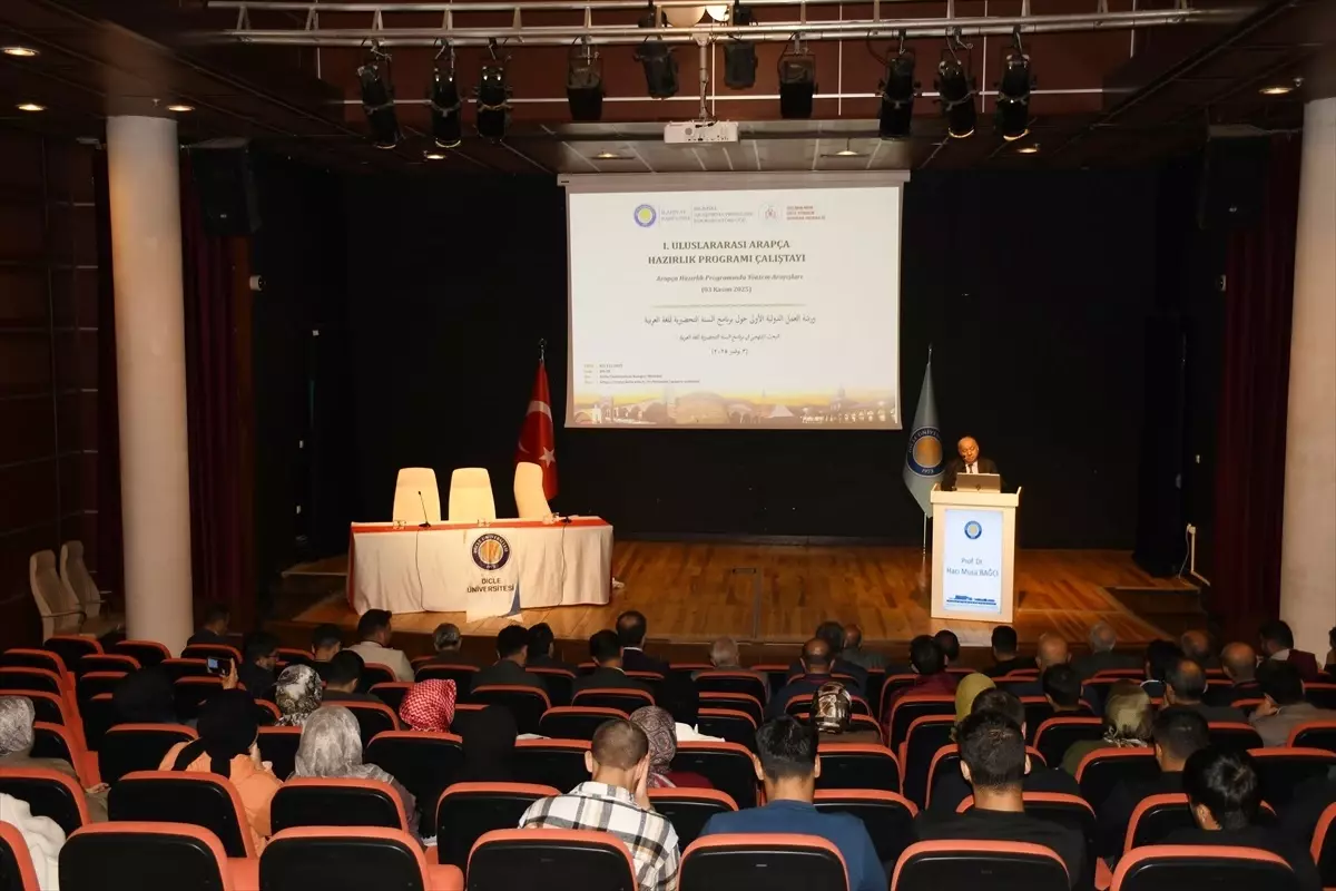 Dicle Üniversitesi'nde Arapça Çalıştayı