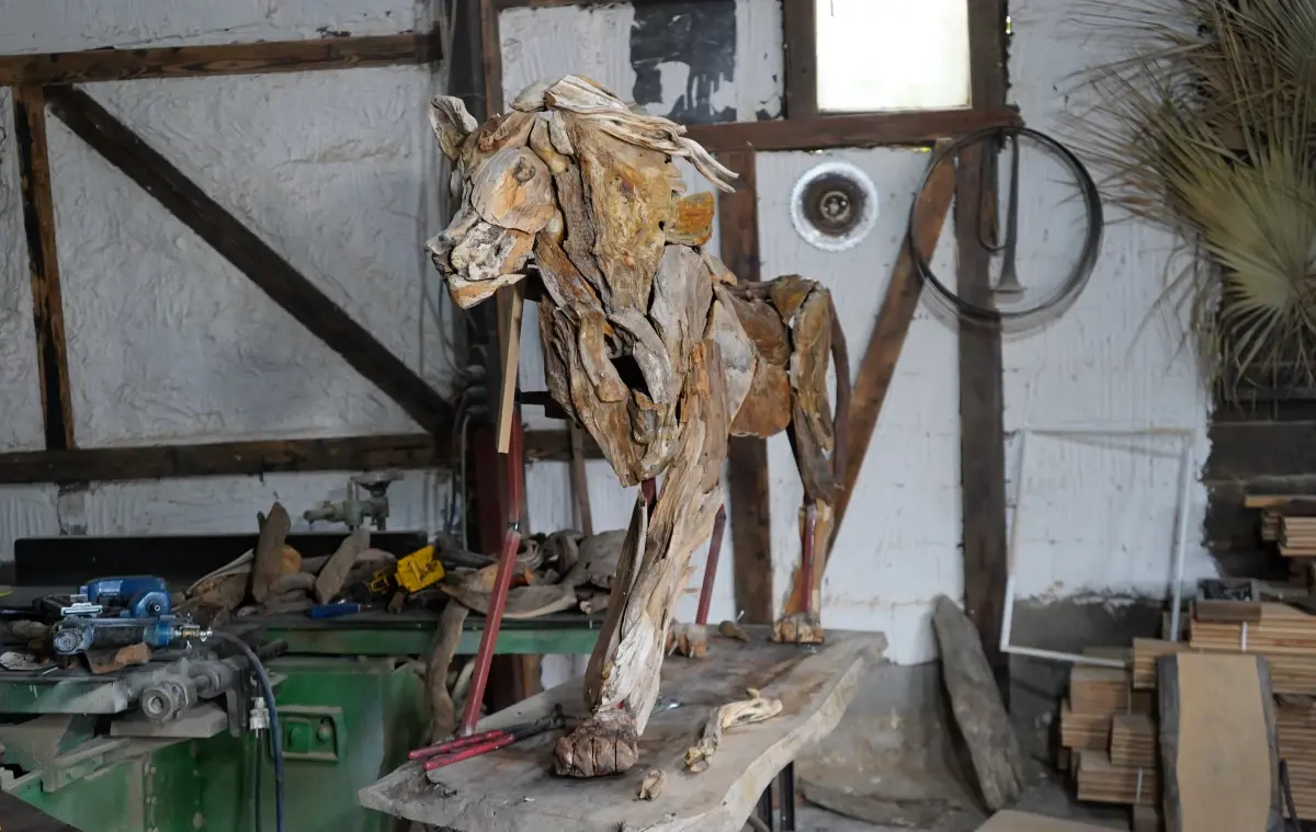 Osman Dönmez'den Aslan Zeus Heykeli