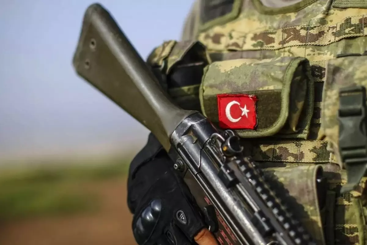 Suriyeli askeri öğrenciler TSK'da mı görev alacak? Tartışma yaratan iddiaya yanıt